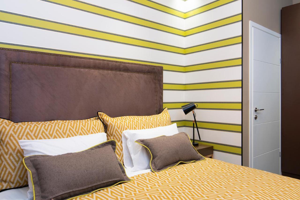 Crown Sea Apart Hotel Tel Aviv Bagian luar foto